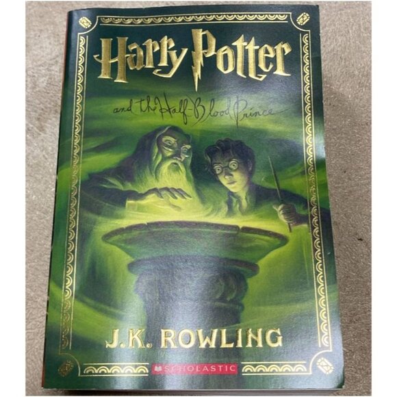 Harry Potter and the Half-Blood Prince (Harry Potter, Book 6) - Picture 3 of 7